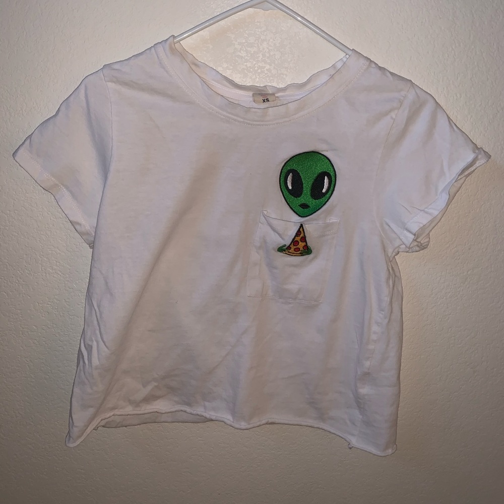 Pizza alien crop top